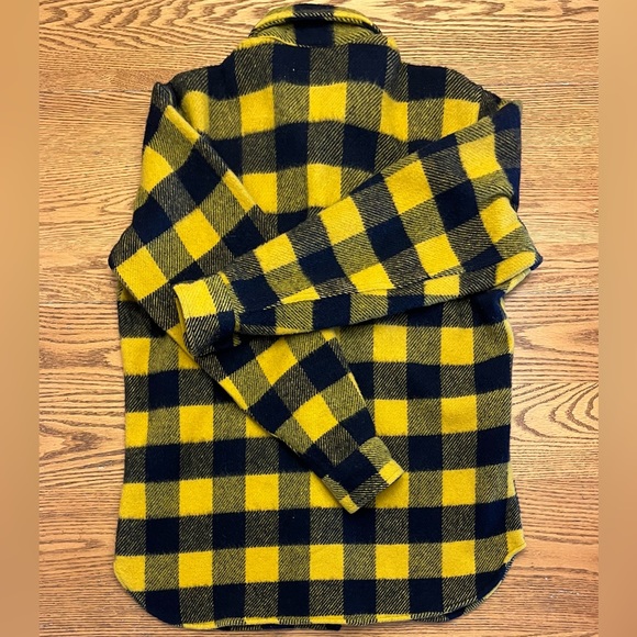 Grant Men’s Medium 100% Wool Button Down. - Picture 3 of 10